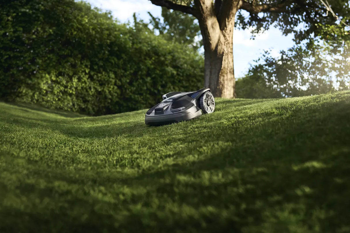 Husqvarna Automower 320 NERA robottiruohonleikkuri