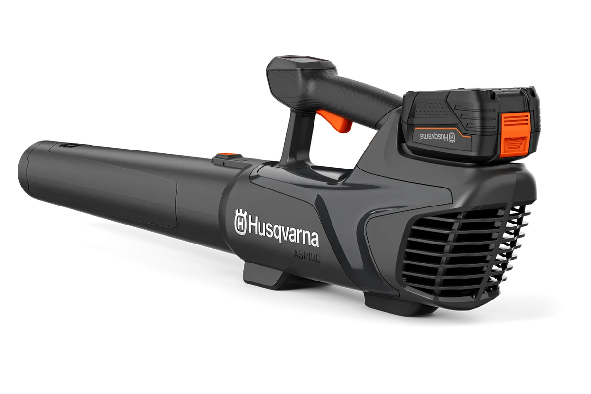 Husqvarna Aspire B8X-P4A puhallin + 4Ah akku ja laturi