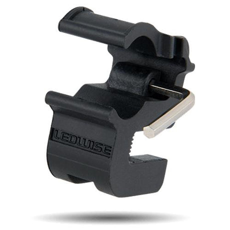 Ledwise kypäräkiinnike otsalampuille