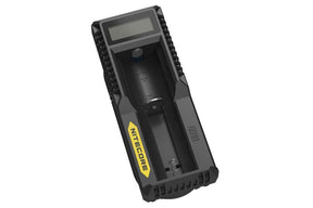 Nitecore UM10 akkulaturi