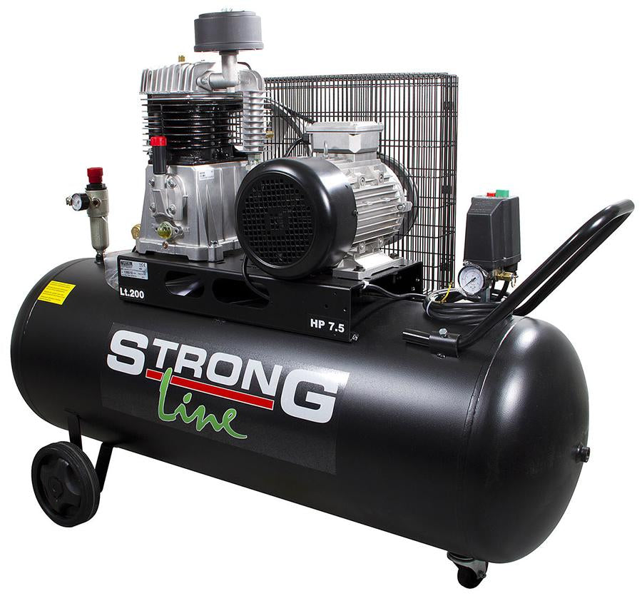 Paineilmakompressori 3-V 7,5 hp 925 l / 200 l musta